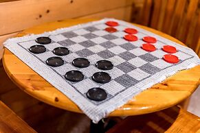 Sugar Bear Mountain Hideaway 3 Bedroom Cabin by RedAwning