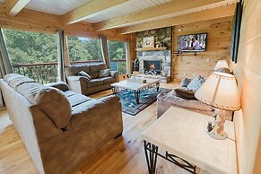 Bearly Hidden Ridge 5 Bedroom Cabin by RedAwning