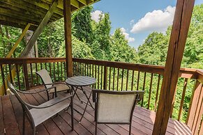 Bearly Hidden Ridge 5 Bedroom Cabin by RedAwning