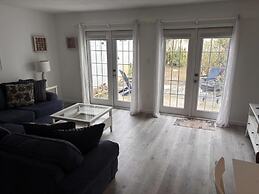 Coconut Palms Townhome 2 Bedroom Townhouse by RedAwning