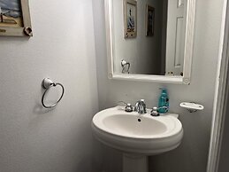 Coconut Palms Townhome 2 Bedroom Townhouse by RedAwning