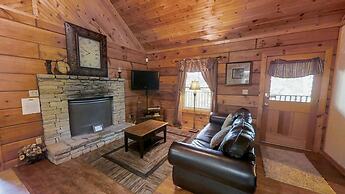 Always Misbehavin 1 Bedroom Cabin by RedAwning