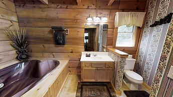 Always Misbehavin 1 Bedroom Cabin by RedAwning