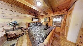 Fever 1 Bedroom Cabin by RedAwning