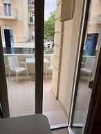 Marina Beach Suite Hotel