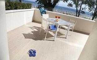 Marina Beach Suite Hotel