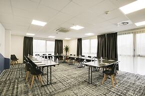 Brit Hotel Confort Loches