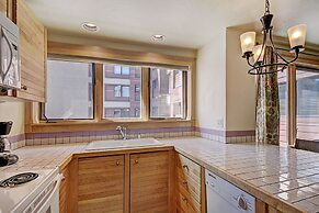 Stay Slopeside At Peak 9, Cozy Studio Steps To Apres& Dining Studio Be