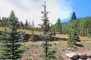 Soaring Ceilings + Mins To Gondola/apres-ski - 2br Sleeps 6 2 Bedroom 