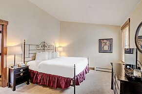 2br 2ba Winter  Walk To Historic Downtown + Gondola 2 Bedroom Townhous