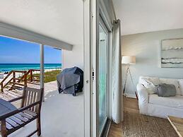 On the Beach - 2 Br townhouse by RedAwning