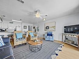 Emerald Shores #1001 - 1 Br condo by RedAwning
