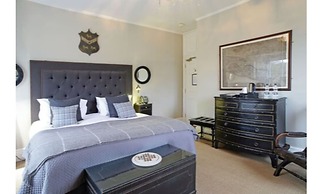Wingrove House