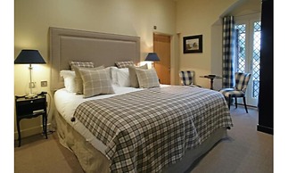 Wingrove House