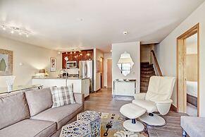 Luminous 2br 2ba - Upscale + Steps To Snowy Fun + Main St 2 Bedroom Co