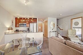 Luminous 2br 2ba - Upscale + Steps To Snowy Fun + Main St 2 Bedroom Co
