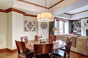 Ritz Carlton Residence Spacious with Valley Views by RedAwning - Save 