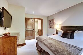 Ritz Carlton Residence Spacious with Valley Views by RedAwning - Save 