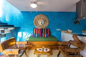 Casa Lotería -Pueblito Sayulita- Colorful, Family and Relax Experience