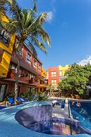 Casa Lotería -Pueblito Sayulita- Colorful, Family and Relax Experience