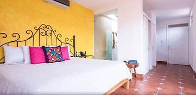 Casa Lotería -Pueblito Sayulita- Colorful, Family and Relax Experience