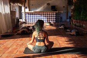 Casa Lotería -Pueblito Sayulita- Colorful, Family and Relax Experience