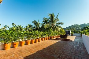 Casa Lotería -Pueblito Sayulita- Colorful, Family and Relax Experience
