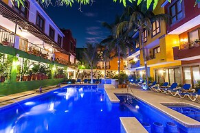 Casa Lotería -Pueblito Sayulita- Colorful, Family and Relax Experience