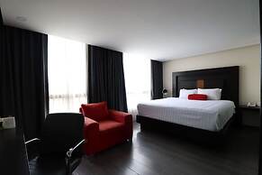 Best Western Plus Metepec & Suites