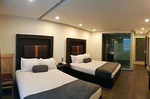 Best Western Plus Metepec & Suites