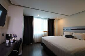 Best Western Plus Metepec & Suites