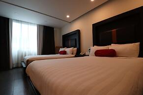 Best Western Plus Metepec & Suites