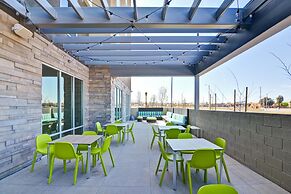 Home2 Suites by Hilton Palmdale, CA