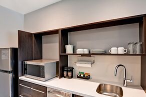 Home2 Suites by Hilton Palmdale, CA