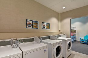 Home2 Suites by Hilton Palmdale, CA