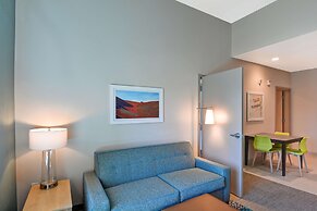 Home2 Suites by Hilton Palmdale, CA