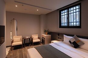 Hido Hotel II