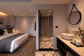 Hido Hotel II