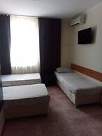 Uralskiy Teremok Hotel