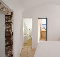 Nano Oia Villas