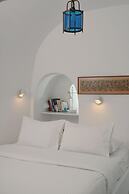 Nano Oia Villas