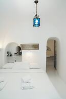 Nano Oia Villas