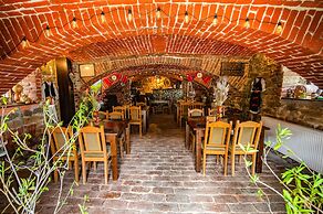 Casa Dives, Transylvania