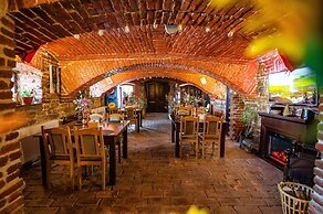 Casa Dives, Transylvania