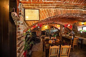 Casa Dives, Transylvania