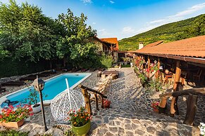 Casa Dives, Transylvania