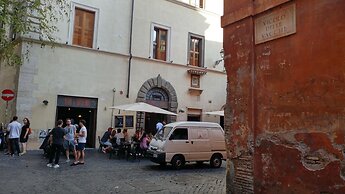 Dreaming Navona Rooms