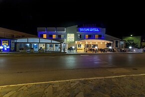 Hotel Triton