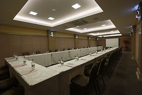 Golden Lis Hotel Boutique