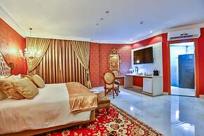 Golden Lis Hotel Boutique